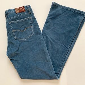 l. e. i. corduroy pants